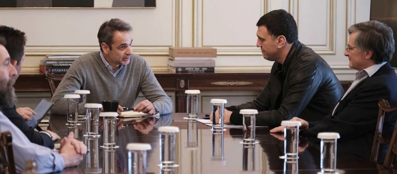Το κυβερνητικό «ναυάγιο» του τουρισμού - Οι ξένοι τουρίστες δεν έρχονται & οι Έλληνες δεν έχουν λεφτά για διακοπές